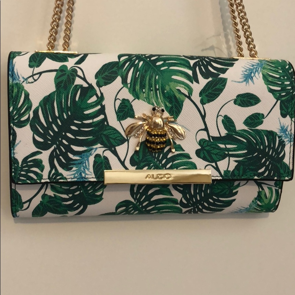 Purse 👛 🌿🌴🐝